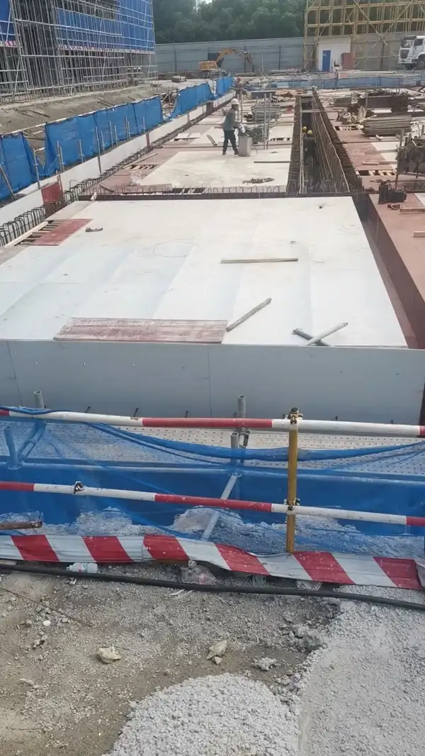 Hollow plastic board concrete formwork on construction site — slab pouring